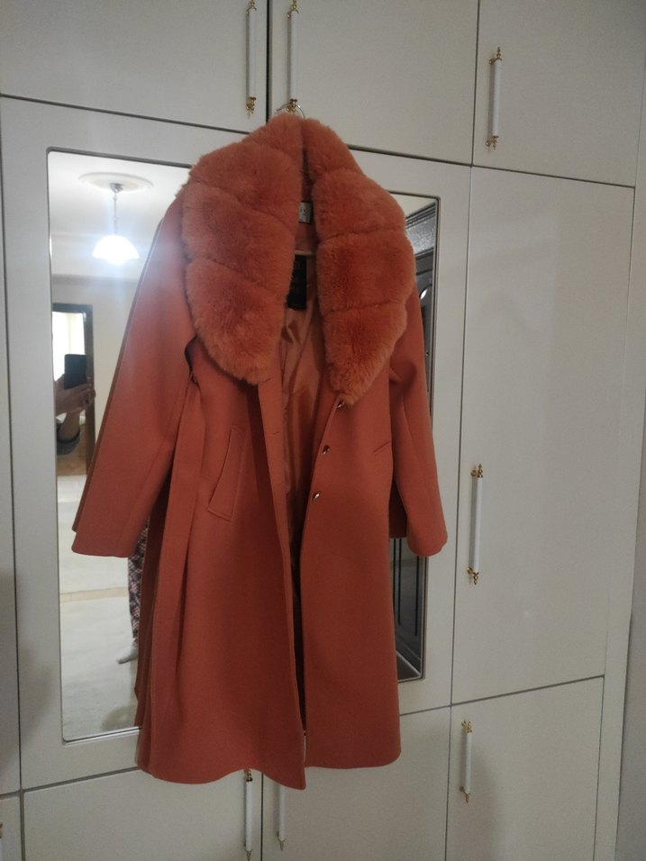 Kahverengi Kürklü Uzun Kadın Kaban - Görsel 2