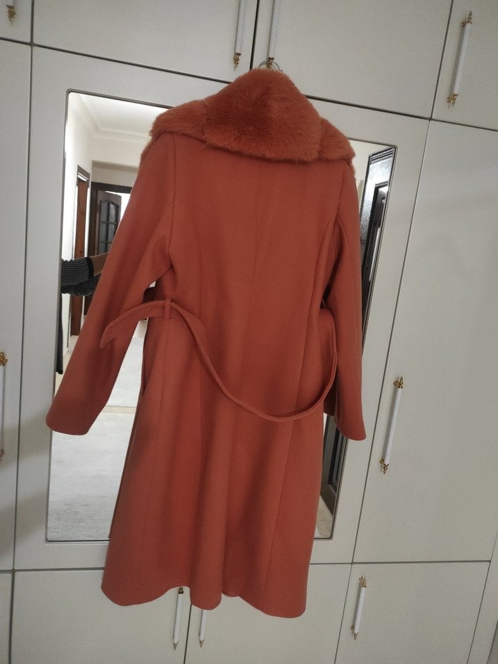 Kahverengi Kürklü Uzun Kadın Kaban - Görsel 4