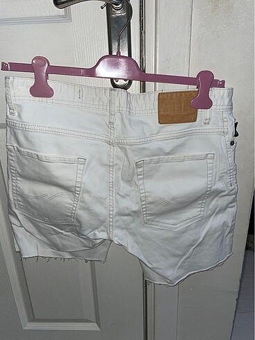 34 Beden Jack&jones erkek şort