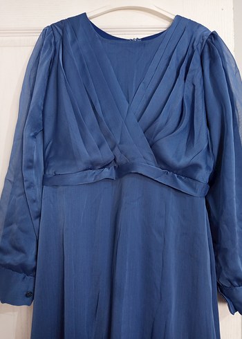 Uzun Kollu, V Yaka Drapeli Mavi Uzun Elbise - Görsel 3