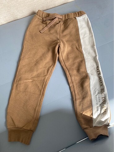 LC Waikiki 4-5 yaş eşofman altı