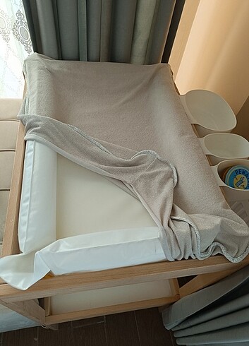  Beden Ikea Bebek Alt Değiştirme Ünitesi 