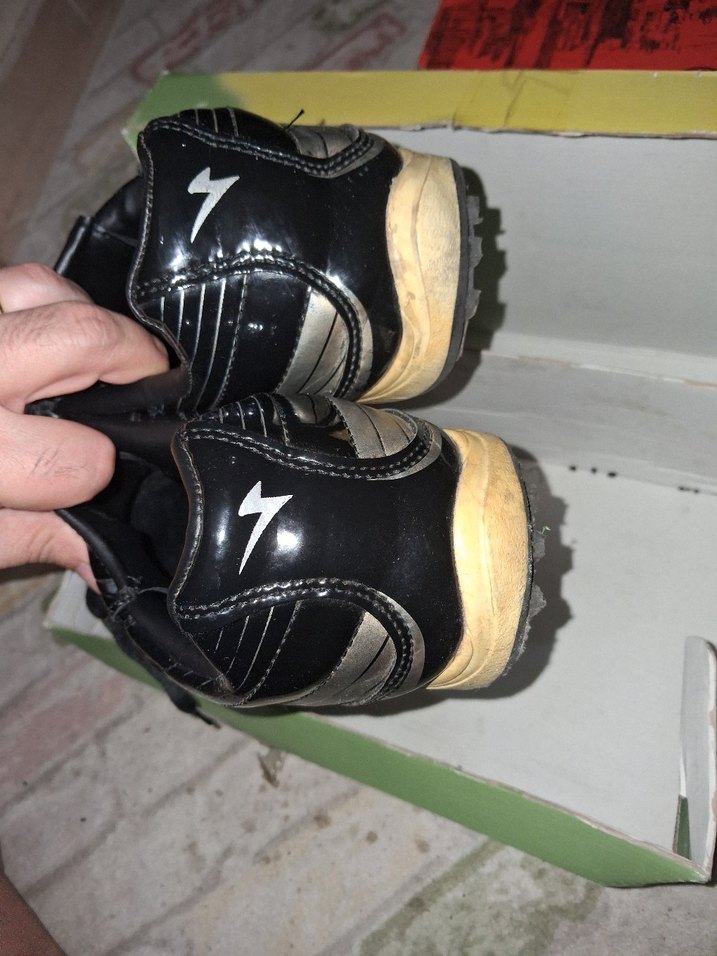 Siyah Erkek Bağcıklı Futbol Ayakkabısı - Görsel 3