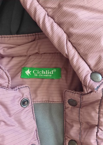 Kız Çocuk Kapüşonlu Düğmeli Mor Yelek - Görsel 2