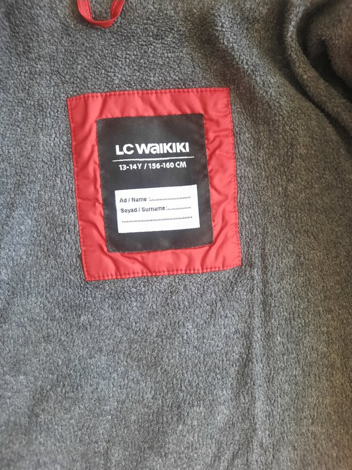 Kırmızı Kapüşonlu Kadın Kışlık Mont - Görsel 3