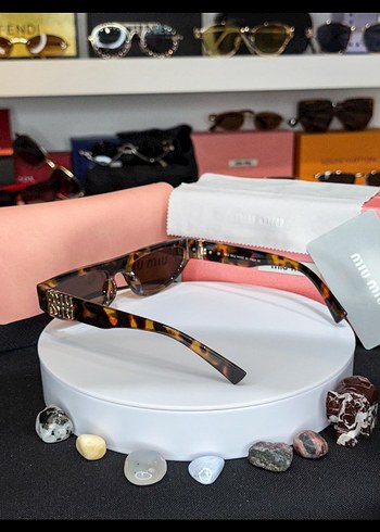 Kahverengi Tokalı Kadın Güneş Gözlüğü - Görsel 2