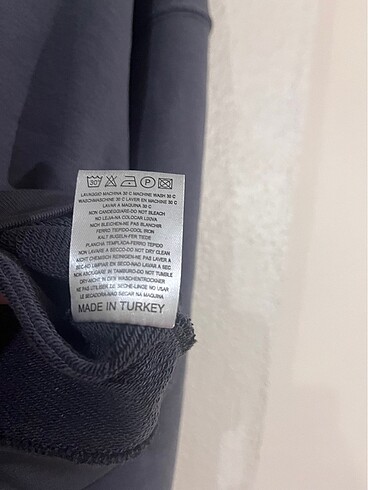 l Beden gri Renk LES BENJAMİNS CROP SWEAT