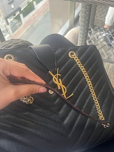 Yves Saint Laurent Canta