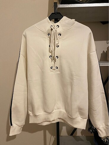 beyaz sweatshirt