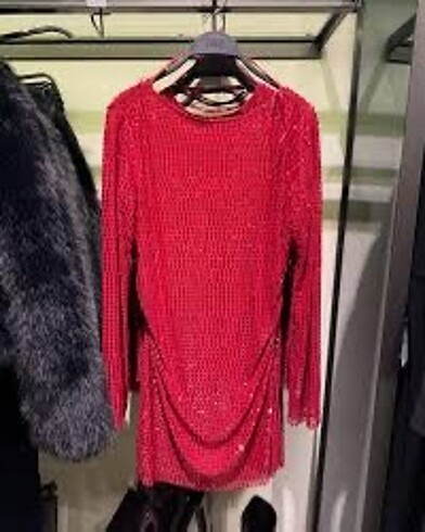 xs Beden Zara taşlı elbise
