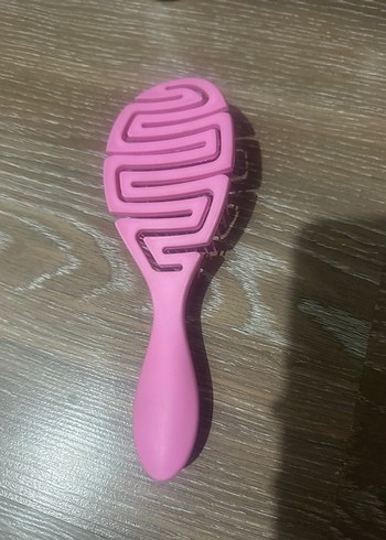 Pembe Saç Fırçası