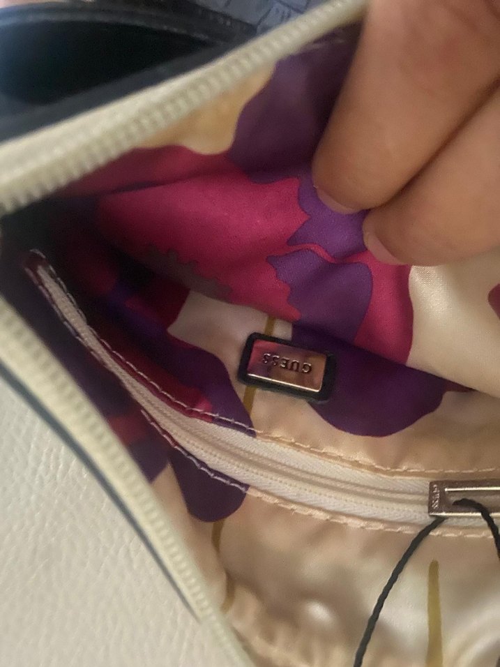 GUESS orjinallla canta - Görsel 5