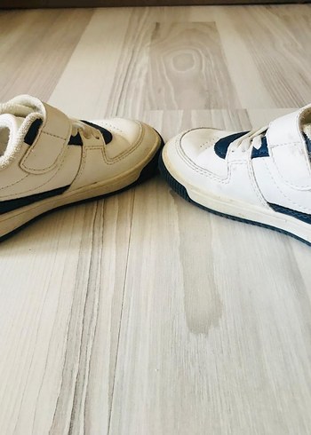 Zara Beyaz Sokak Stili Spor Ayakkabı