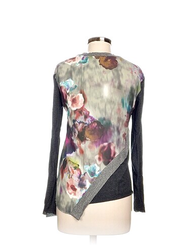 s Beden Zara Bluz %70 İndirimli.