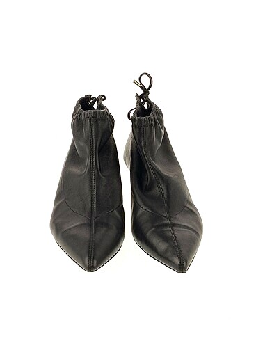 38 Beden Massimo Dutti Stiletto %70 İndirimli.