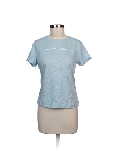 Tommy Hilfiger T-shirt %70 İndirimli.