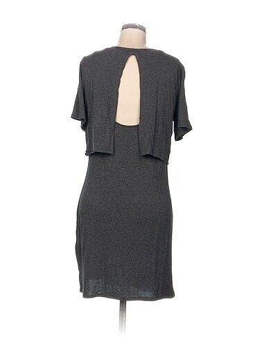 34 Beden Topshop Kısa Elbise %70 İndirimli.