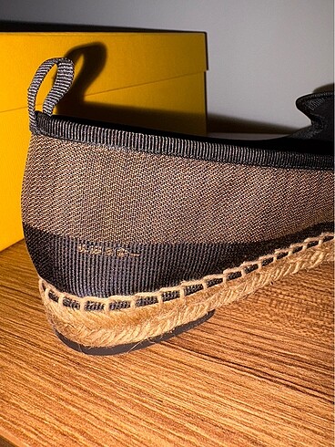 37,5 Beden Fendi Espadril