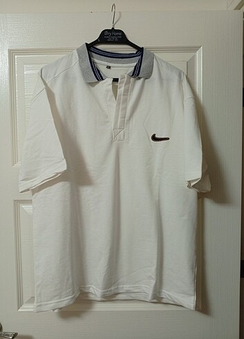 Nike ribana t-shirt