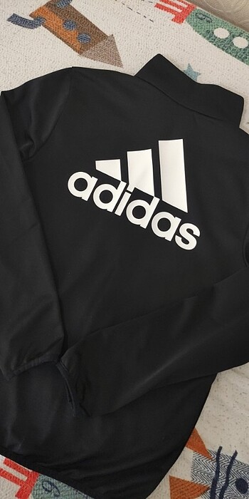 11-12 Yaş Beden Adidas Erkek Çocuk Eşofman Takımı