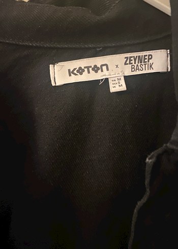 Koton Siyah Püsküllü Kadın Denim Ceket