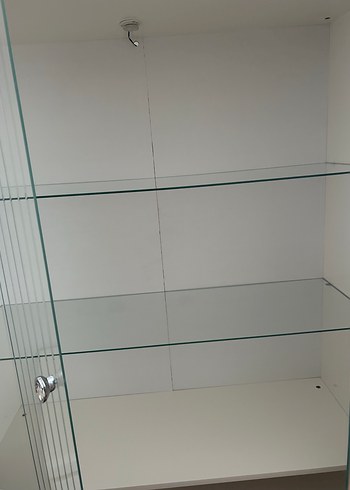  Beden beyaz Renk Salon vitrini