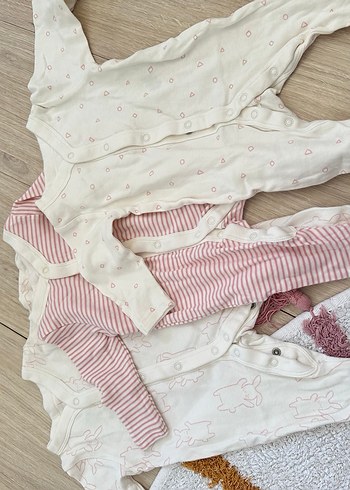 Marks & Spencer 3 Ay