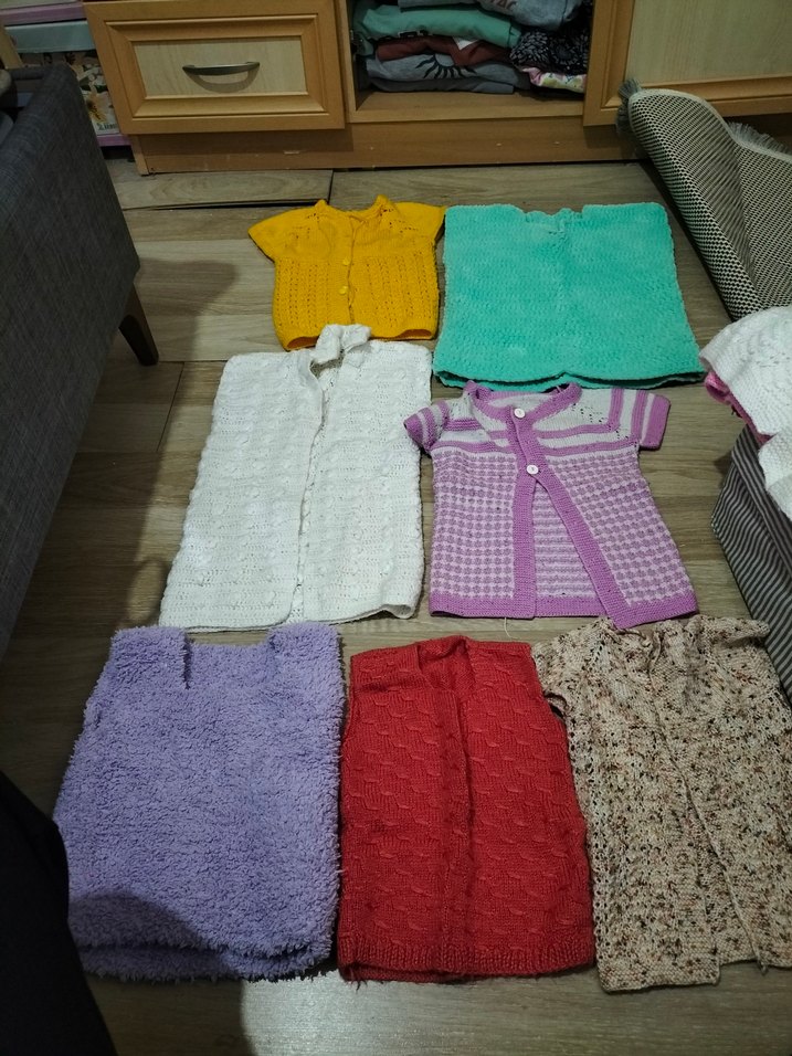 Kız Çocuk Çok Renkli Örme Hırkalar - Görsel 2