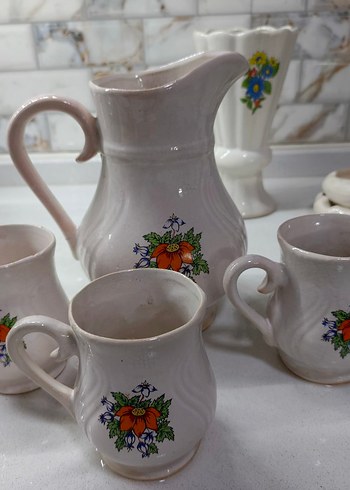 Pastel Renkli Beyaz Porselen Sürahi ve Bardak Seti - Görsel 5