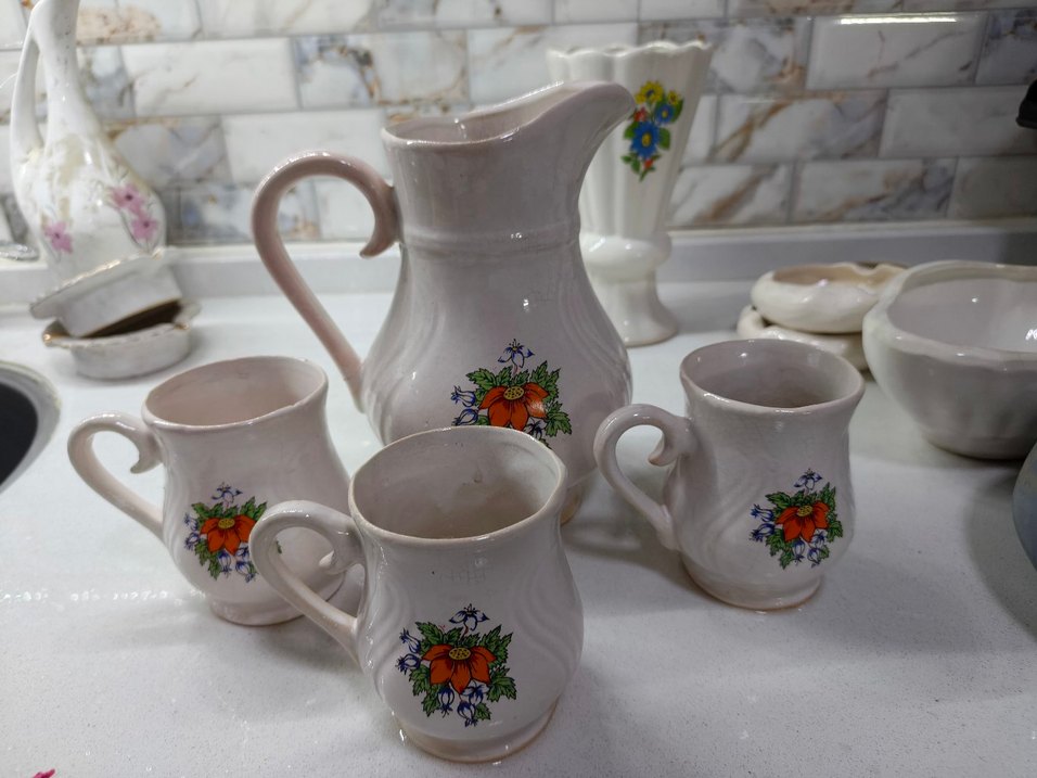 Pastel Renkli Beyaz Porselen Sürahi ve Bardak Seti - Görsel 5