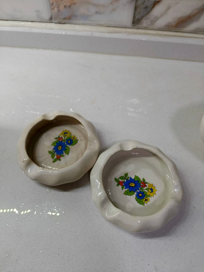 Çiçek Desenli Beyaz Seramik Vazo Seti - Görsel 4