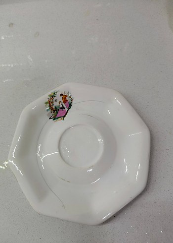 Beyaz Desenli Sekizgen Porselen Tabak - Görsel 2