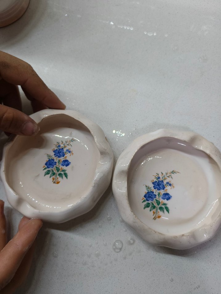 Beyaz Çiçek Desenli Tabaklar - Görsel 3