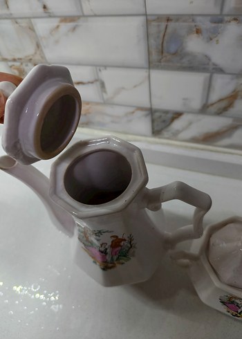 Pastel Beyaz Seramik Çaydanlık - Görsel 2