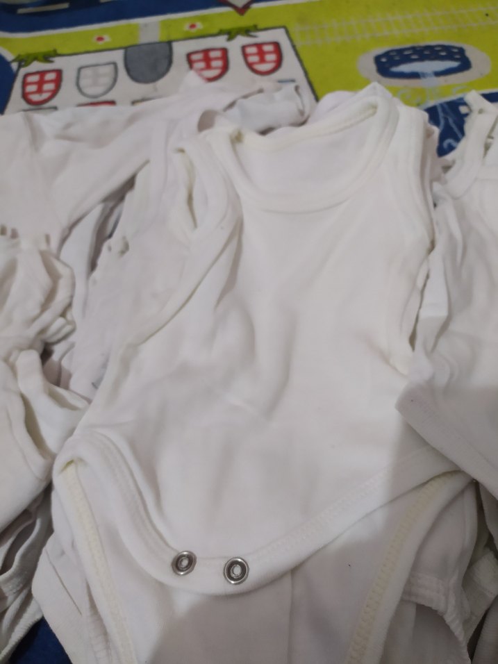 Beyaz Bebek Çıtçıtlı Zıbın - Görsel 3