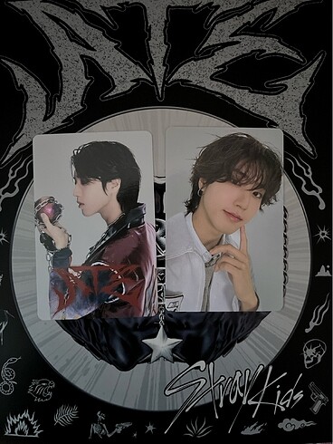 Han Jisung Photocard Pc (2 tanesini birden veriyorum)