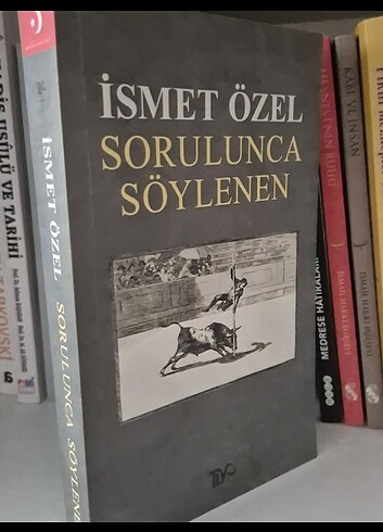 İsmet Özel