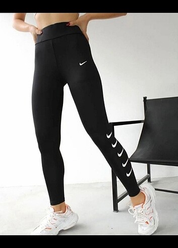 Nike tayt