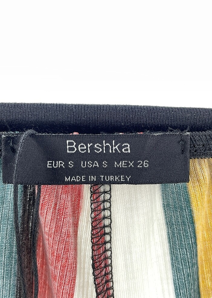 Bershka Kısa Tulum %70 İndirimli. - Görsel 4