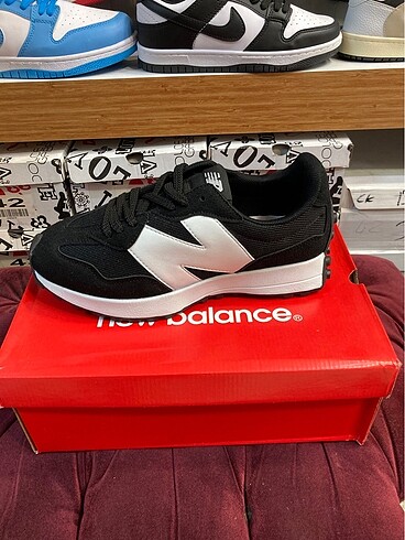 New Balance New Balance 327