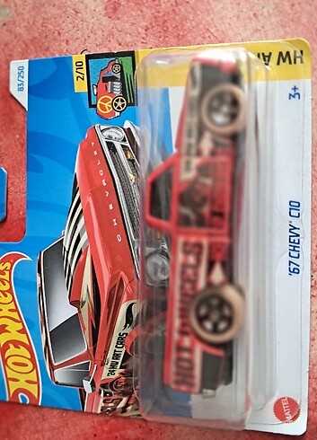  Beden Renk Hotwheeles 67 CHEVY C10