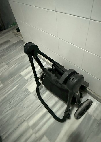 Siyah Bebek Arabası, Koyu Ton - Görsel 8