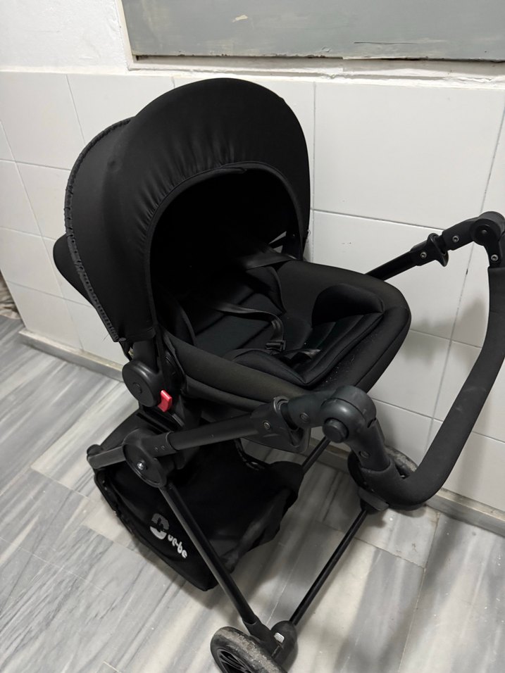 Siyah Bebek Arabası, Koyu Ton - Görsel 5