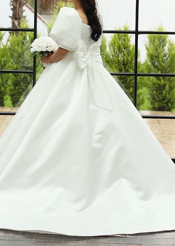 Prenses Model Saten Gelinlik  Büyük Fiyonk Detaylı - Görsel 3