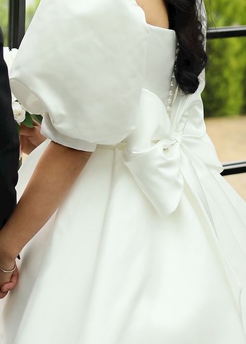 Prenses Model Saten Gelinlik  Büyük Fiyonk Detaylı - Görsel 5