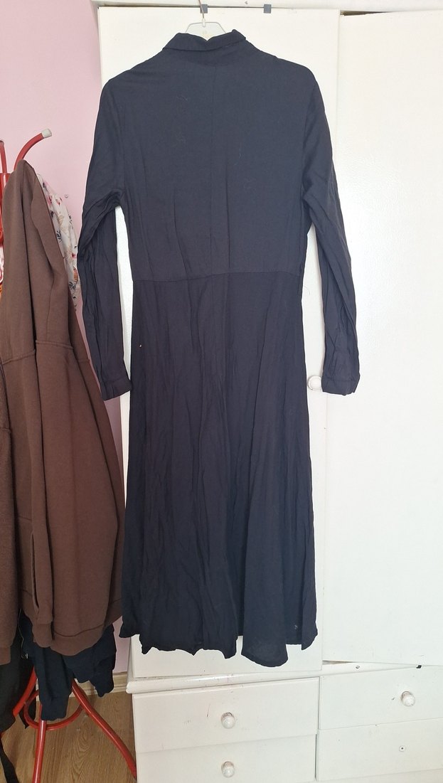 Düğmeli Siyah Keten Uzun Kadın Elbise - Görsel 4