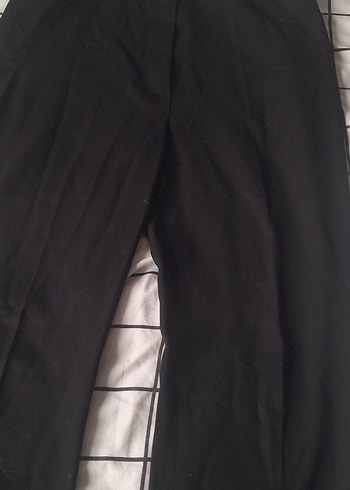 Zara Siyah Duz Kesim Pantolon