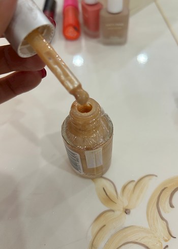 Rival Aydınlatıcı Yüz Yağı 2'si 1 Arada - Görsel 3