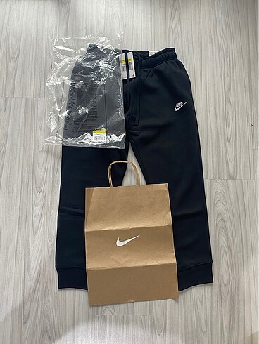 nike club fleece eşofman