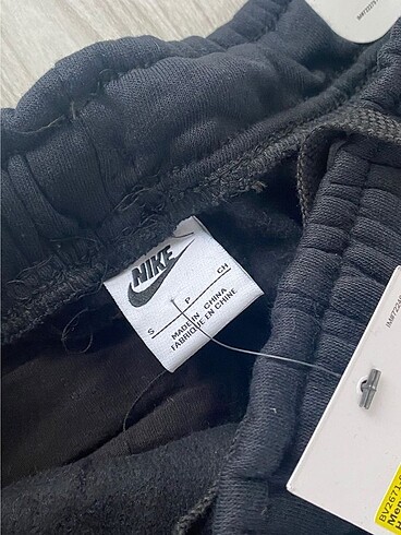 s Beden nike club fleece eşofman